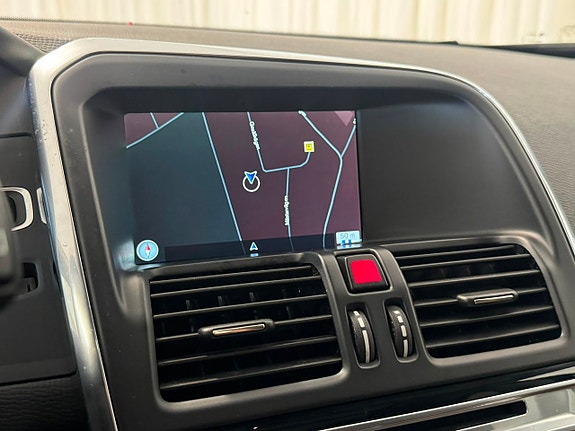 Volvo XC60 21 of 30