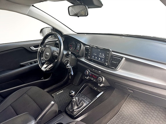 Kia Rio 13 of 17