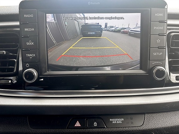 Kia Rio 10 of 17
