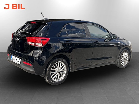 Kia Rio 3 of 17