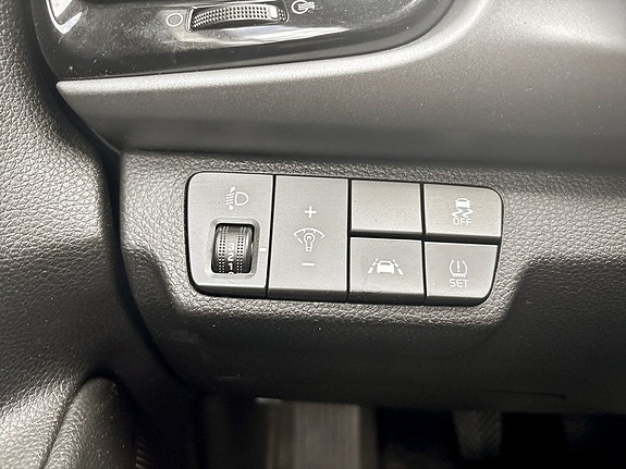 Kia Rio 8 of 17