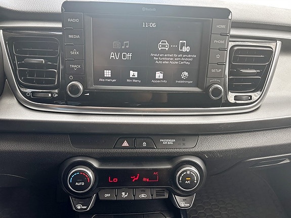 Kia Rio 11 of 17