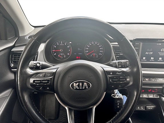 Kia Rio 7 of 17