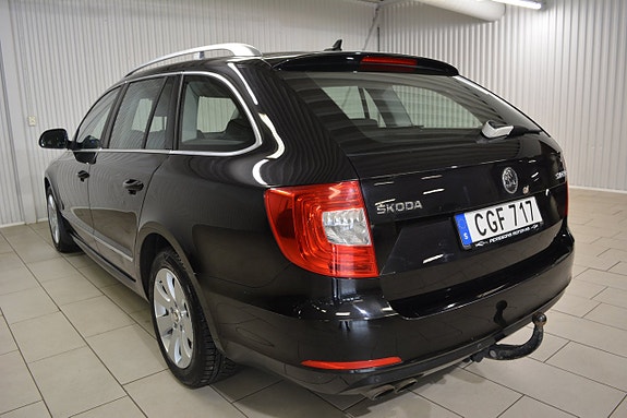 Skoda Superb 4 of 14