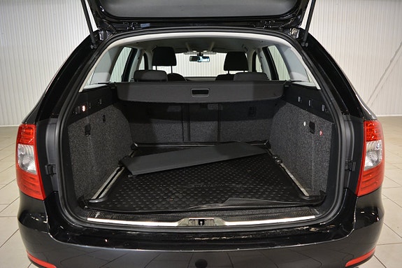 Skoda Superb 6 of 14