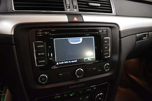 Skoda Superb 12 of 14
