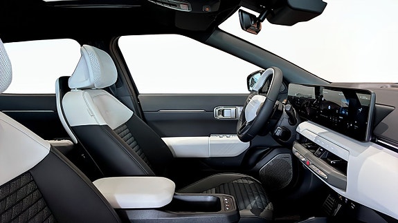 Kia EV4 3 of 9