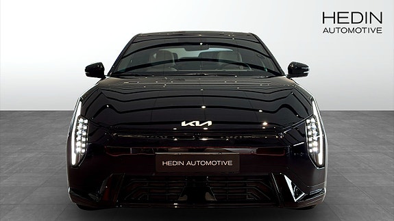 Kia EV4 8 of 9