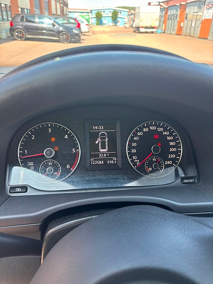 Volkswagen Caddy 5 of 14