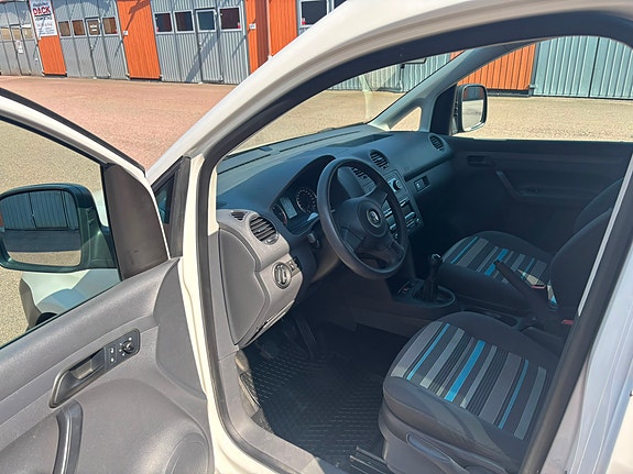 Volkswagen Caddy 6 of 14