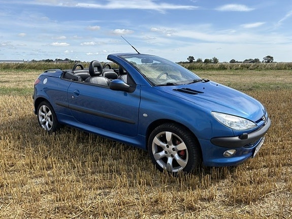 Peugeot 206 CC 2 of 5