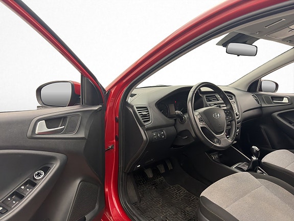 Hyundai i20 10 of 25