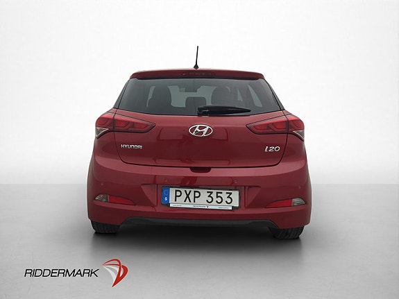 Hyundai i20 7 of 25