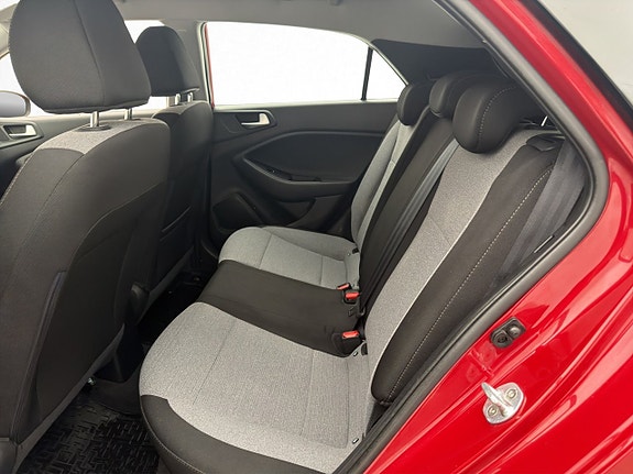 Hyundai i20 20 of 25