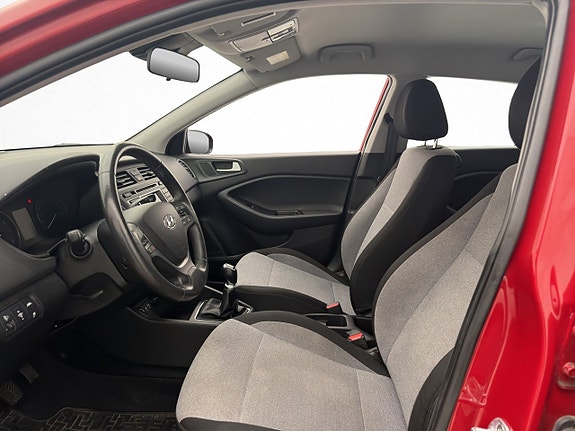 Hyundai i20 11 of 25