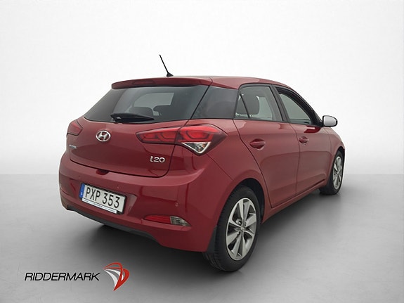 Hyundai i20 8 of 25