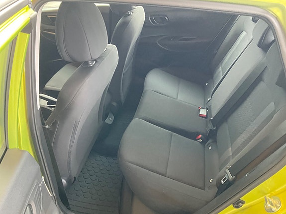 Hyundai i20 6 of 8