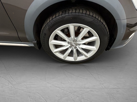 Audi A6 allroad 29 of 30