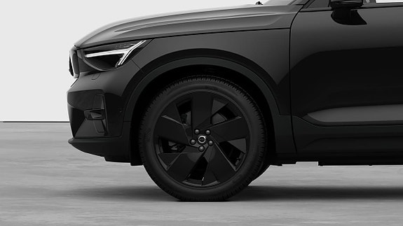 Volvo EX40 8 of 8