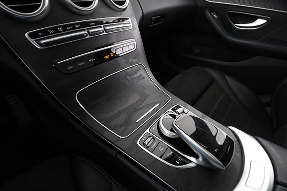 Mercedes-Benz C220 25 of 30