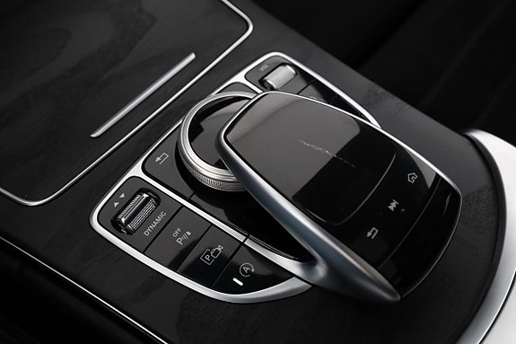 Mercedes-Benz C220 29 of 30
