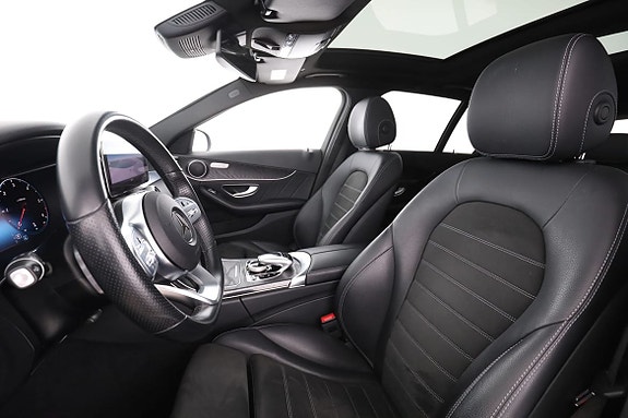Mercedes-Benz C220 11 of 30