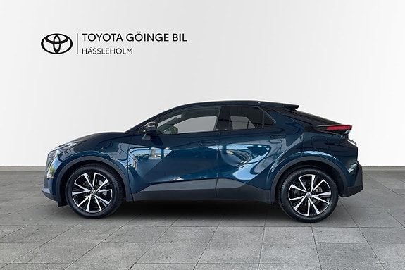 Toyota C-HR 3 of 10