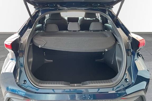 Toyota C-HR 10 of 10