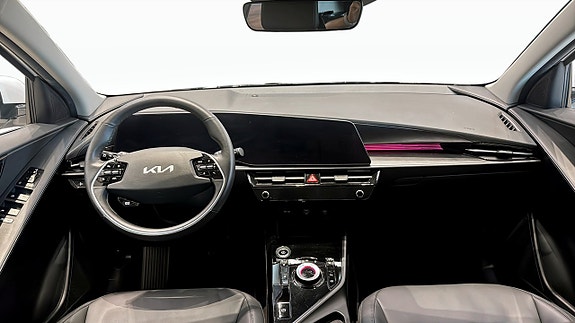 Kia e-Niro 10 of 17