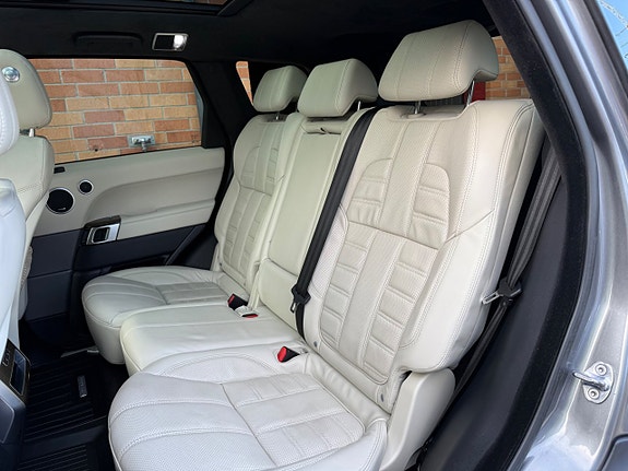 Land Rover Range Rover Sport 20 of 30