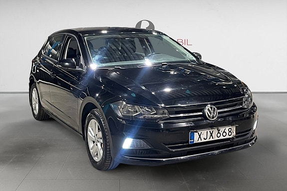 Volkswagen Polo 9 of 17