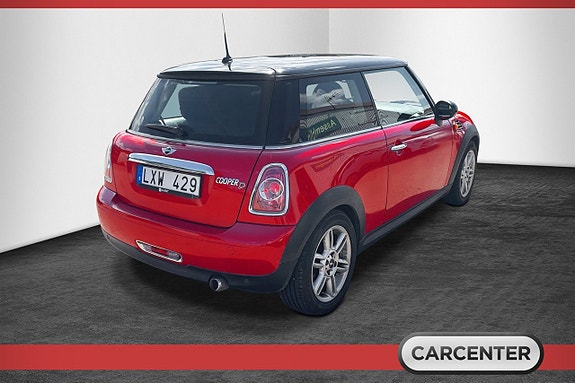 MINI Cooper 5 of 6