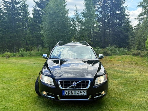 Volvo V70 5 of 8