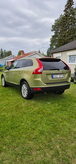 Volvo XC60 6 of 19