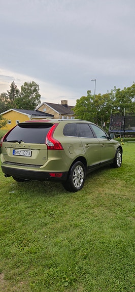 Volvo XC60 5 of 19