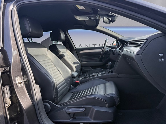 Volkswagen Passat Alltrack 27 of 27