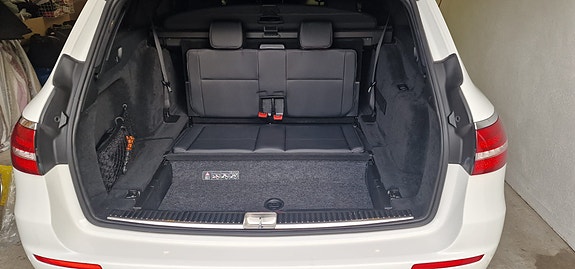 Mercedes-Benz E220 18 of 30