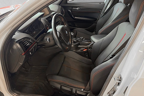 BMW 116i 10 of 17