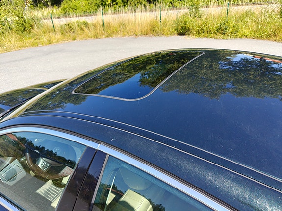 Jaguar XF 6 of 10