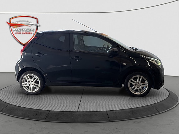 Toyota Aygo 4 of 20