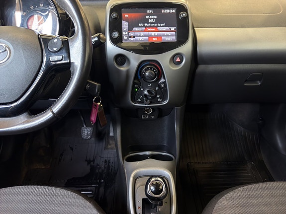 Toyota Aygo 14 of 20