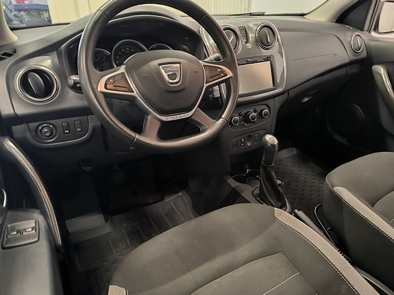 Dacia Sandero Stepway 6 of 10