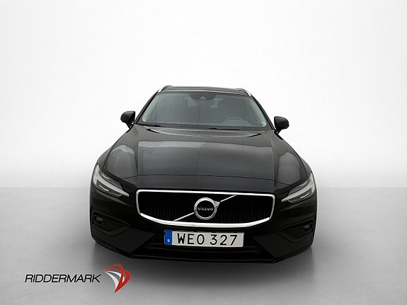 Volvo V60 2 of 30