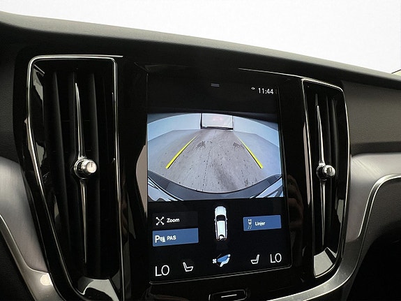Volvo V60 16 of 30