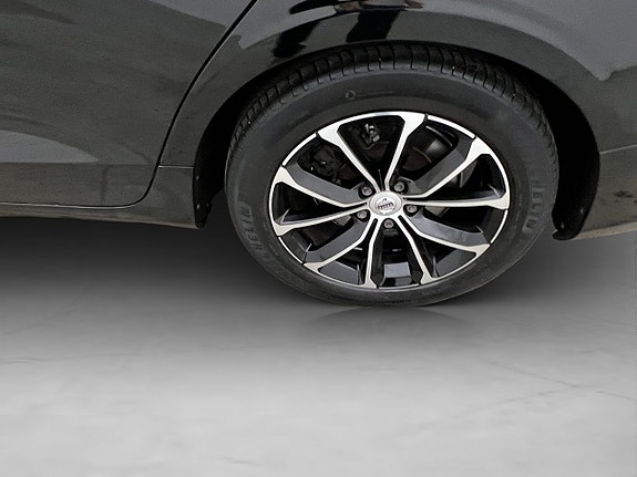 Volvo V60 30 of 30
