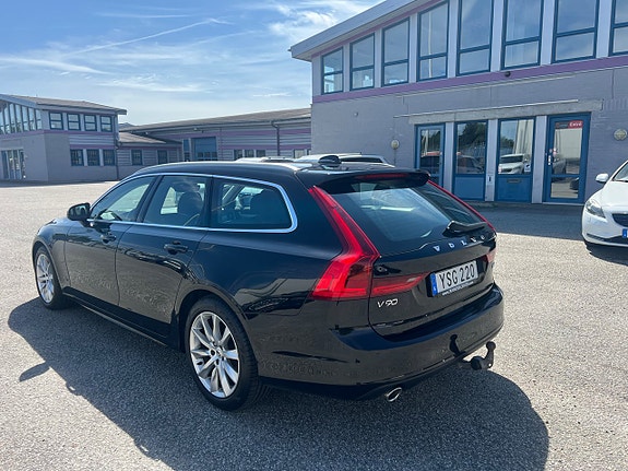 Volvo V90 5 of 15
