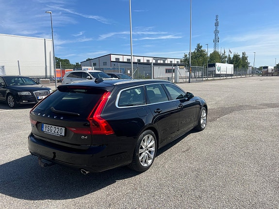 Volvo V90 6 of 15
