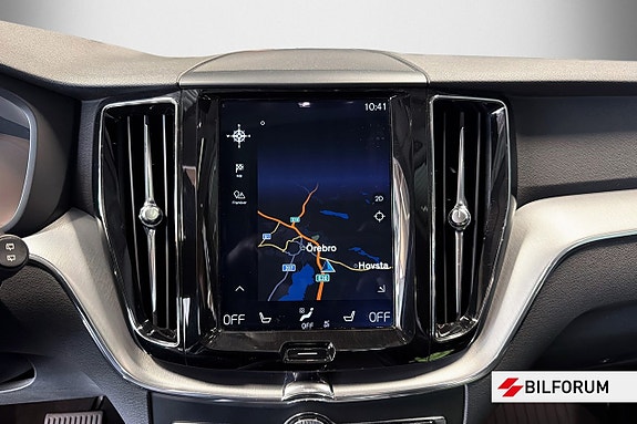 Volvo XC60 13 of 16