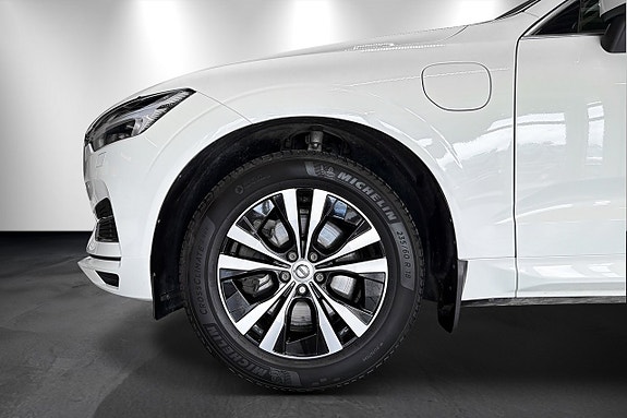 Volvo XC60 16 of 16