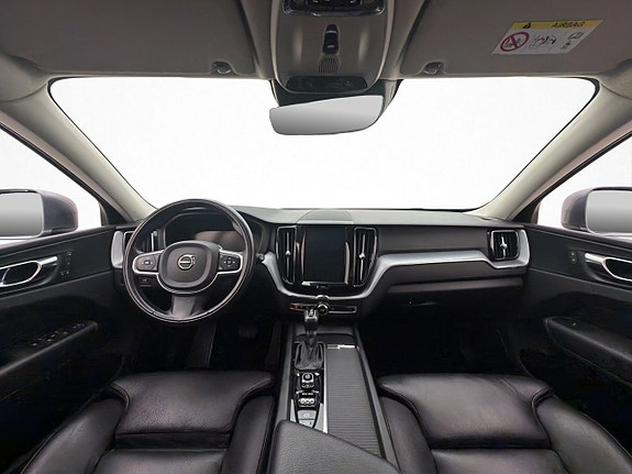 Volvo XC60 19 of 30